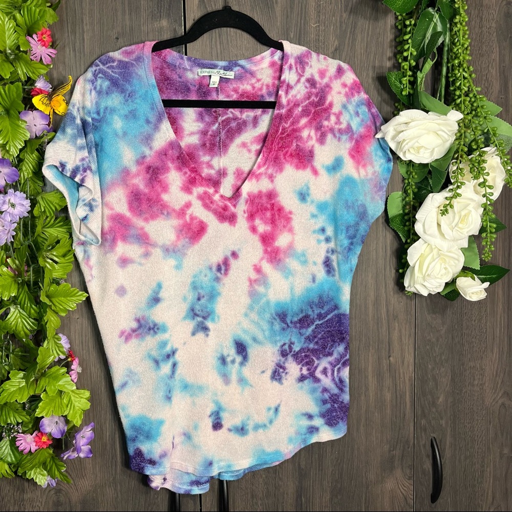 ! Express Custom One-Of-A-Kind Short Sleeved Tie … - image 5